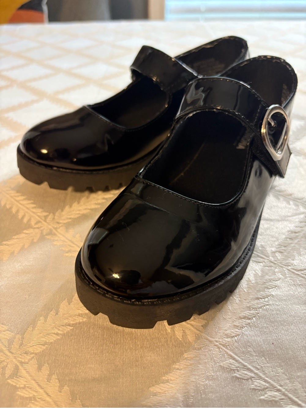 Girls' Black Patent Mary Jane Shoes with Velcro Buckle